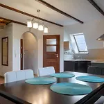 Rentplanet - Stroma Apartman