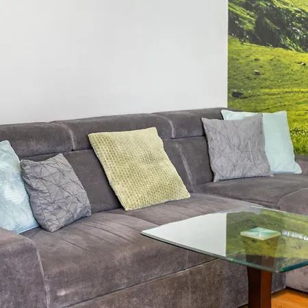 Apartamento Rentplanet - Stroma