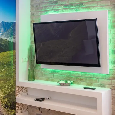 Rentplanet - Stroma Apartamento *